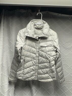 Nau Women's Down Jacket Size XXS